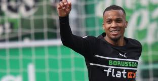 Гройтер Фюрт - Борусия М 0:2 