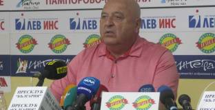 Венци Стефанов: В БФС съм и чакам Бербатов