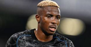 Челси обмисля покупка на Осимен 