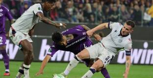 Фиорентина загуби от Базел в първи мач от 1/2-финалите от ЛК