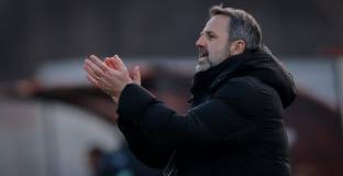 Расте недоволството срещу Косич