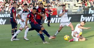 Каляри пречупи Дженоа