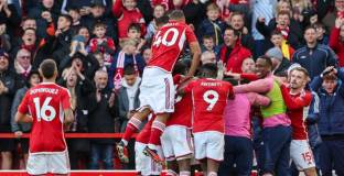 Астън Вила се провали срещу Нотингам Форест 