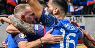 Роналдо вкара, Словакия се класира, а Черна гора остава в битката