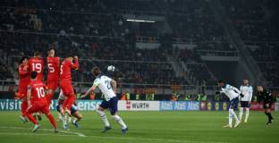 Англия се измъкна от загуба от Северна Македония чрез автогол 