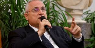 Лотито: Няма нищо вярно в слуховете за Инсиние 