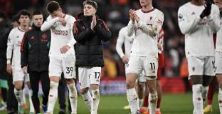 Ман Юнайтед е без победа на 