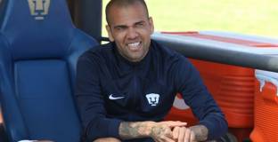 Алвеш не успя да се споразумее с момичето 