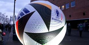 Топката на Евро 2024 ще бъде с вграден микрочип 