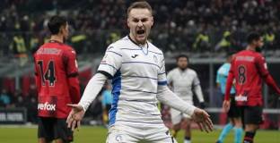  Аталанта изхвърли Милан от Купата на Италия 