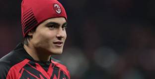 Крило на Милан премина под наем в Алмерия 