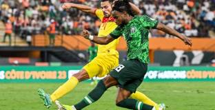 Гол на Локман донесе победата на Нигерия над Ангола