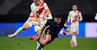 Севиля пречупи Райо Валекано 