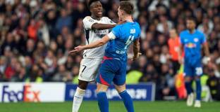 Орбан: Съдиите нямат смелостта да отстраняват звезди