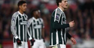 Ман Юнайтед загуби Линдельоф и Мартинес са месец 