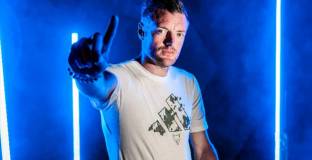 Варди: Ще играя, докато краката ме държат