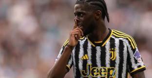 Халф на Юве се разбра с Астън Вила 