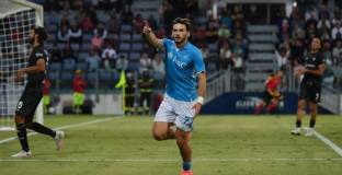 Наполи прегази Каляри