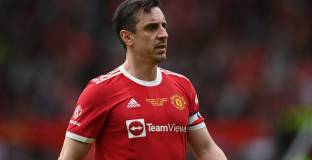 Невил: Ман Юнайтед трябва да започне на чисто