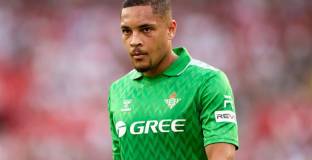 Роке: Шест месеца не се усмихвах в Барса