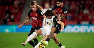 Майорка с обрат срещу Валенсия 