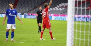 Безмилостен Байерн! Като за начало Шалке отнесе 8 гола (видео)