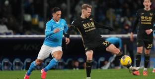 Наполи с комфортна победа над Верона