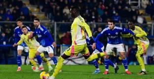 Дубъл на Коло Муани донесе победата на Ювентус над Комо