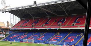 Ман Сити ще се наложи над Кристъл Палас