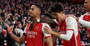 Арсенал без много проблеми с Бърнли (видео)