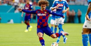 Барса удари Наполи в контрола номер 1