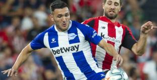 Барселона се интересува от трима