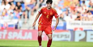 Милан се интересува от халф на Валенсия