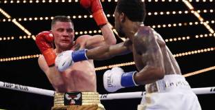 Беринчик загуби шампионската титла с нокаут