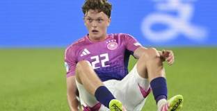 Байерн промени плановете си заради травмата на Мусиала