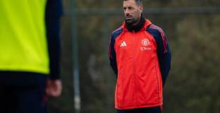 Ван Нистелрой: Разочарован съм, че не спечелихме