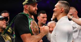 Папата благослови пояса, за който ще се бият Усик и Фюри