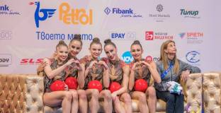 Ансамбълът ни отново е златен на Световната купа в София