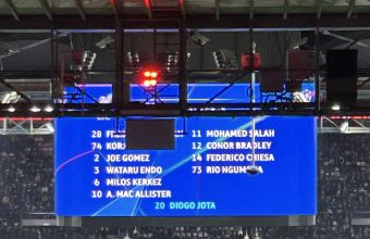 Жест от страна на домакините от Айнтрахт, които изписаха името на Жота като част от състава на Ливърпул за двубоя във Франкфурт тази вечер.