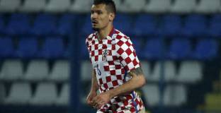 УЕФА наказа Ловрен