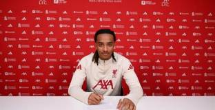 Ливърпул се подсили с млад защитник 