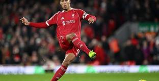 Ван Дайк:  Не обичам да бъда освиркван от собствените си фенове