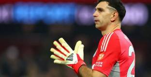 Интер се интересува от вратар на Астън Вила