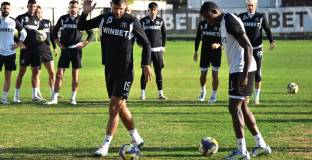 И Локо Пловдив излезе с отворено писмо след инцидента в дербито