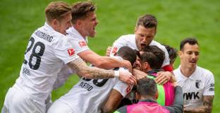 Аугсбург - Вердер Бремен 2:0 