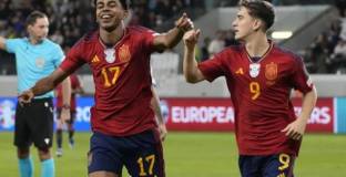 Испания постигна целта си срещу Кипър