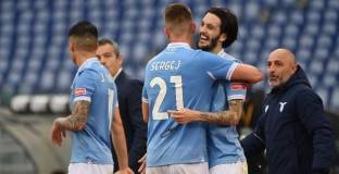 Късен гол спаси трите точки за Лацио срещу Кротоне (видео)