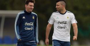 Агуеро: Меси ще остане в Барселона