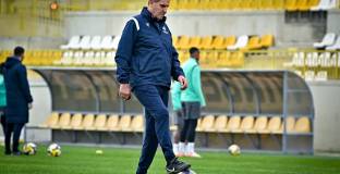 Херо: Трудно е, аз работя от 7, 8 дни с тези футболисти