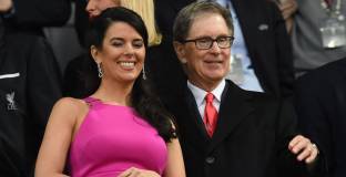 Fenway Sports Group обяви Ливърпул за продажба